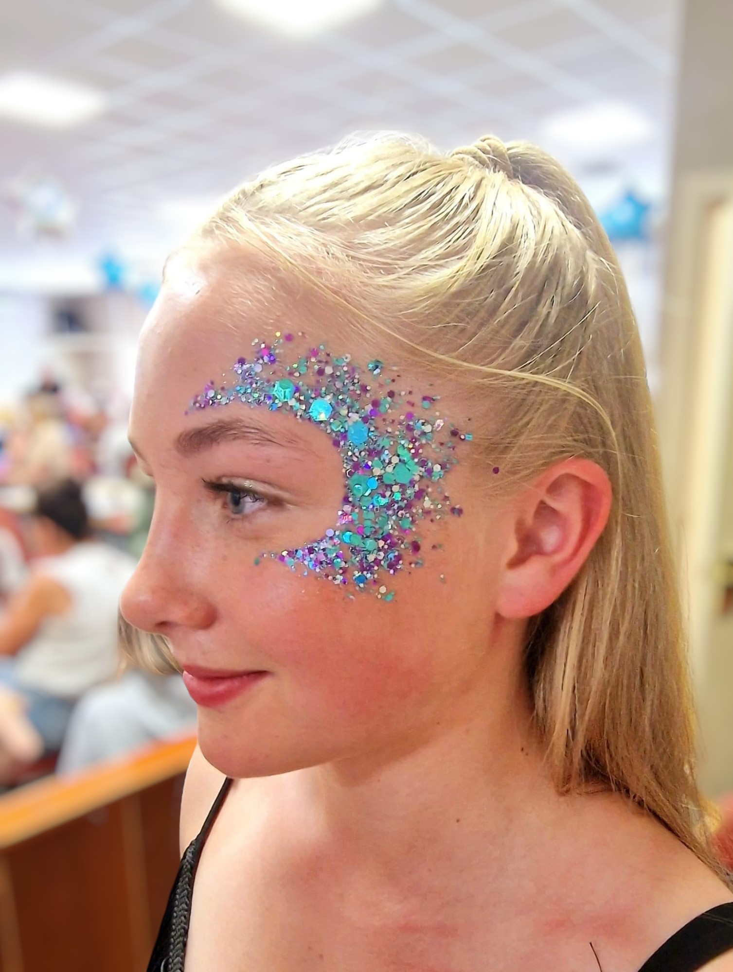 IMG_0669-Photoroom / Sparkling Face Art glitter glam